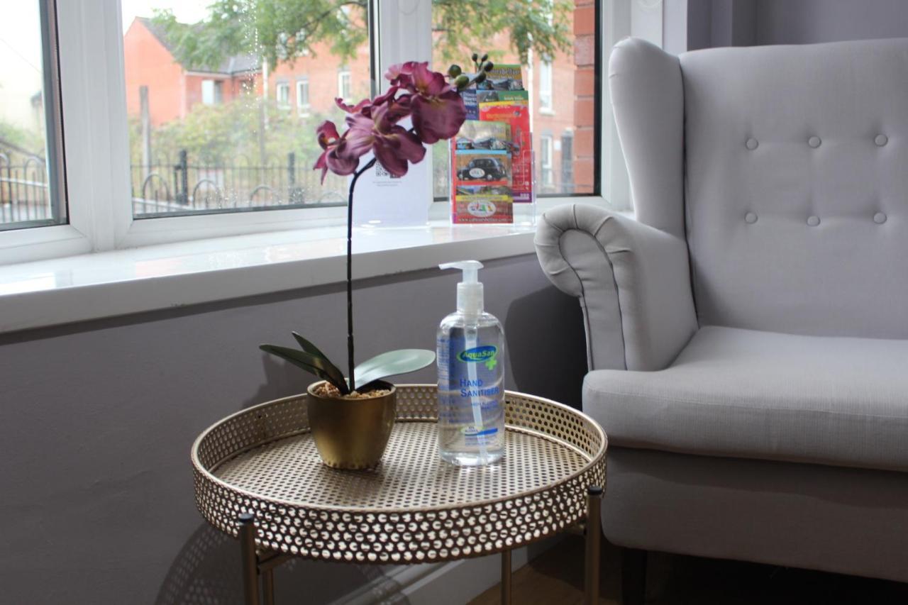 Anjore House - Modern Serviced Apartment In Белфаст Екстериор снимка